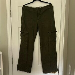 Universal Thread Women's Olive Cargo Jeans